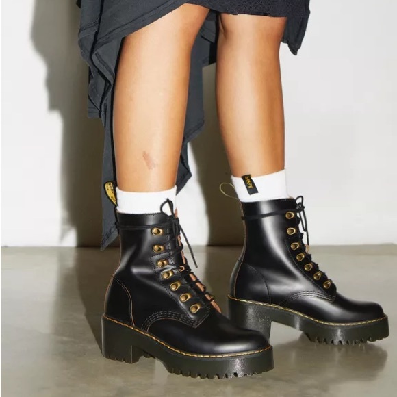 LEONA WOMEN'S VINTAGE SMOOTH LEATHER HEELED BOOTS